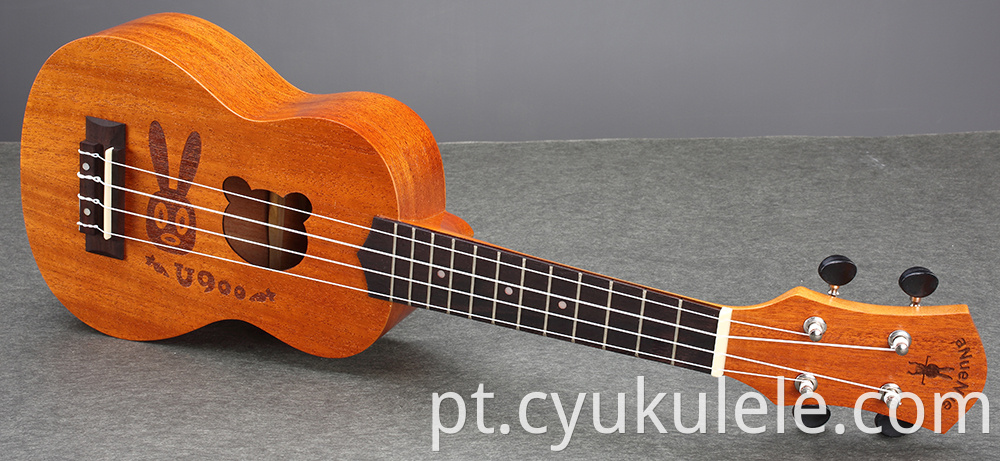 ukulele40